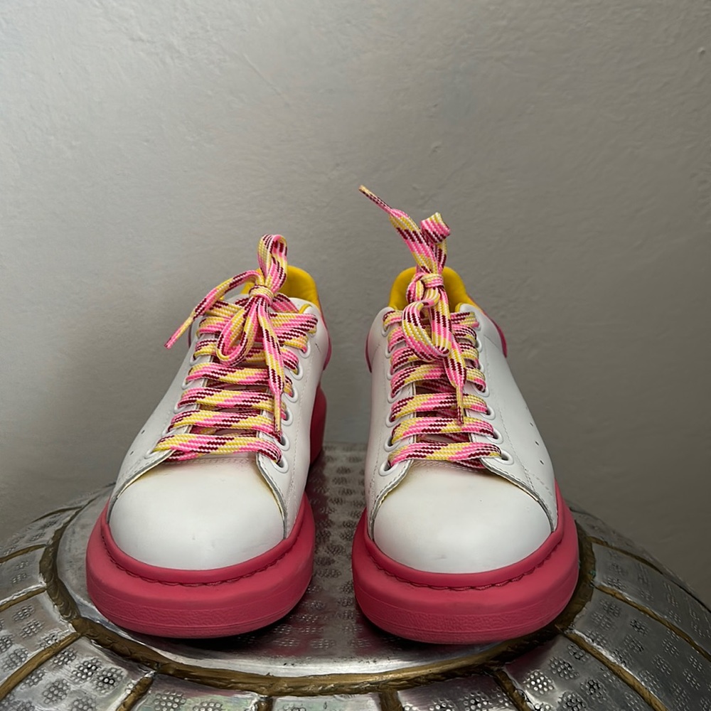 Alexander Mcqueen sneakers